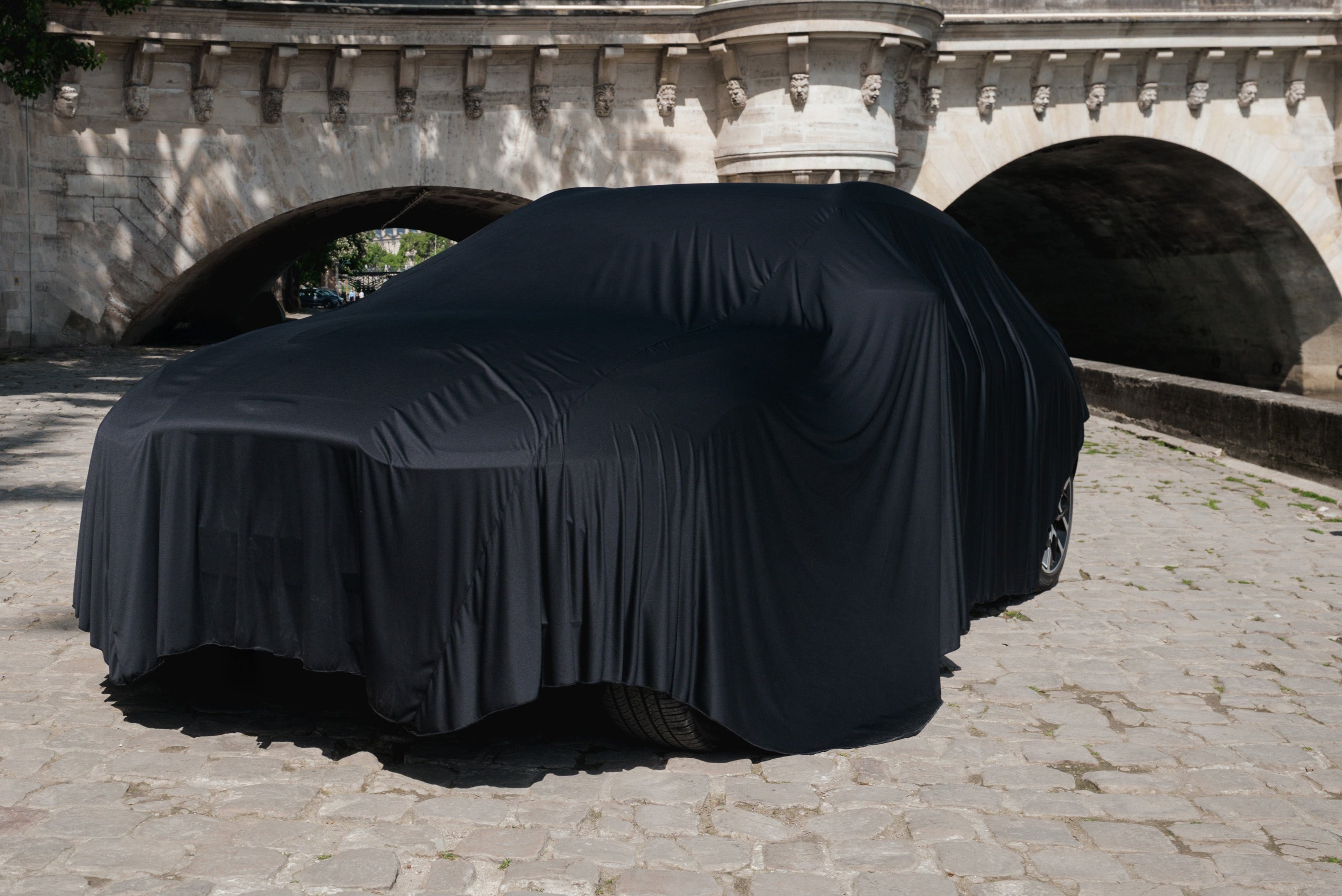 Drap de showroom voiture